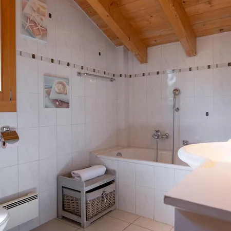 Miranda By Interhome Chalé *